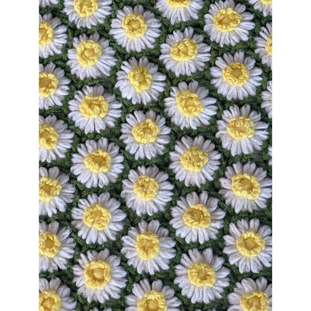 VTG 70s Crochet Sunflower Crochet Blanket‎ 65x65 Boho Granny Square Cottagecore